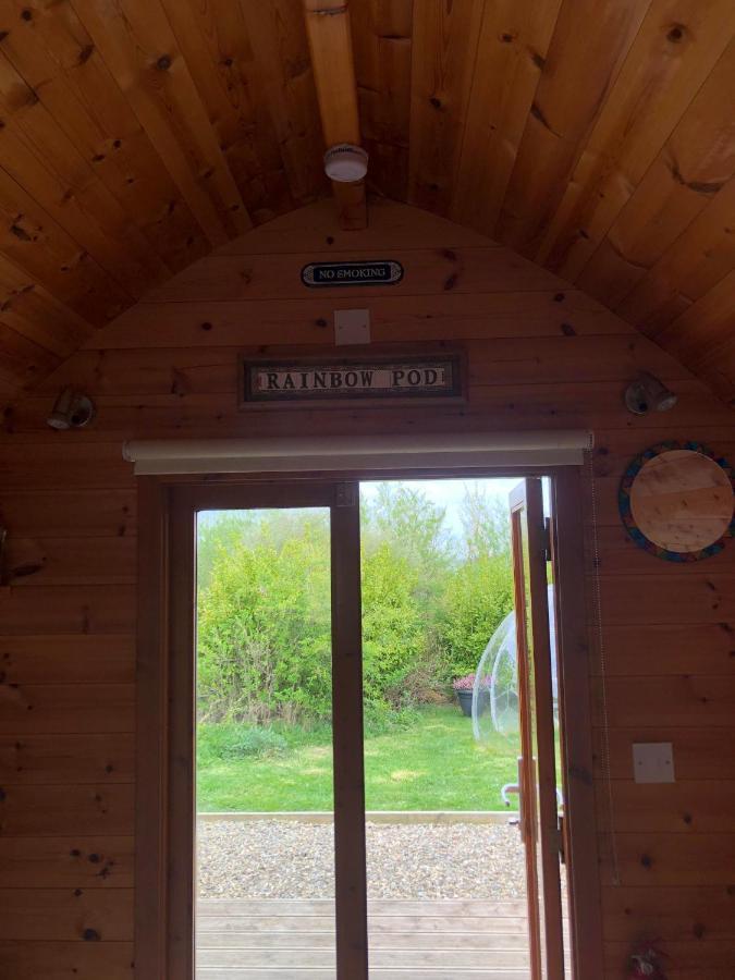 Villa The Rainbow Pod Milltown Malbay Exterior foto